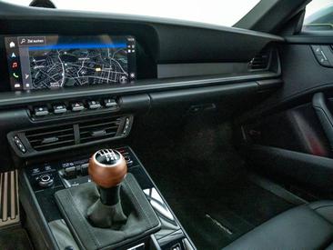 Porsche 992 II Carrera T — photo 15