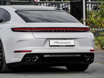 Porsche Panamera III 4 E-Hybrid — photo 9
