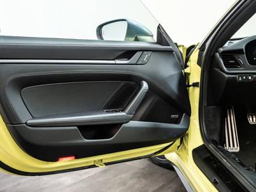 Porsche 992 II Carrera T — photo 22