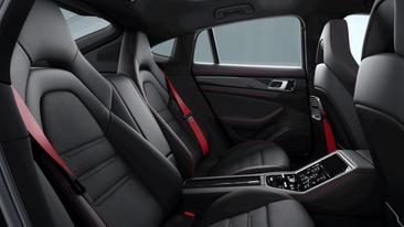 Porsche Panamera II ph2 GTS — photo 7