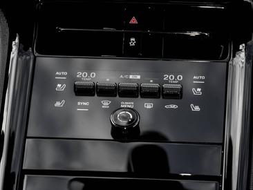 Porsche Panamera III 4 E-Hybrid — photo 15