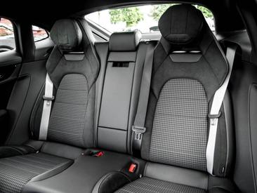 Porsche Panamera III 4 E-Hybrid — photo 17