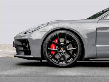 Porsche Panamera III 4S E-Hybrid — photo 6