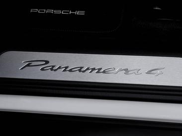 Porsche Panamera III 4 E-Hybrid — photo 20