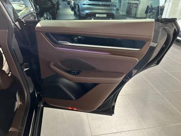 Porsche Macan Electrique 4S — photo 19