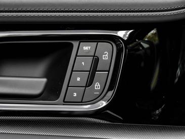 Porsche Panamera III 4S E-Hybrid — photo 18