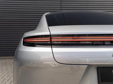 Porsche Panamera III GTS — photo 18