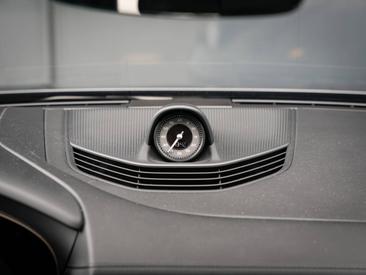 Porsche Taycan ph2 4S Cross Turismo — photo 24