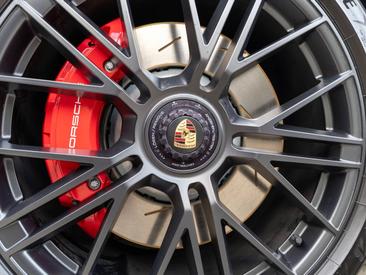 Porsche Panamera III GTS — photo 29