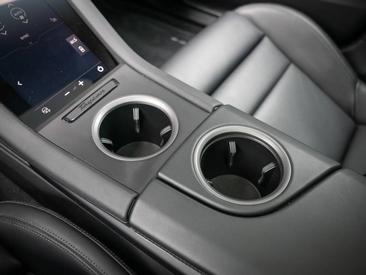 Porsche Taycan ph2 4S Cross Turismo — photo 36