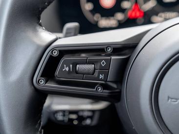 Porsche Panamera III GTS — photo 39
