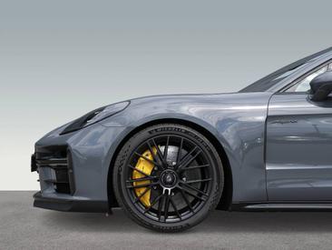 Porsche Panamera III Turbo S E-Hybrid — photo 6