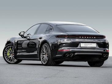 Porsche Panamera III 4 E-Hybrid — photo 3