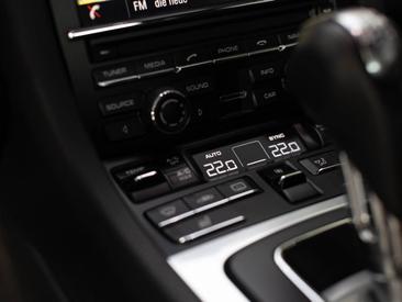 Porsche 981 Cayman Cayman — photo 21
