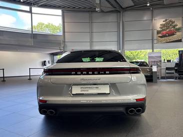 Porsche Panamera III 4 E-Hybrid — photo 4