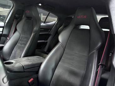 Porsche Panamera I ph2 GTS — photo 13