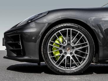 Porsche Panamera III 4 E-Hybrid — photo 6