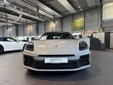 Porsche Panamera III 4 E-Hybrid — photo 8