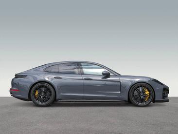 Porsche Panamera III Turbo S E-Hybrid — photo 11