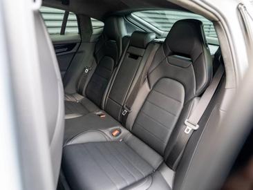 Porsche Panamera III GTS — photo 48