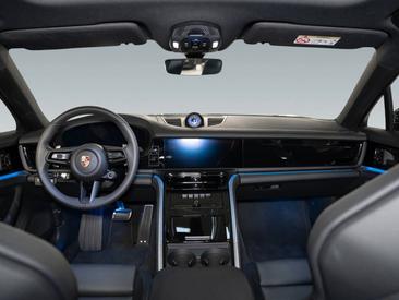 Porsche Panamera III 4 E-Hybrid — photo 15