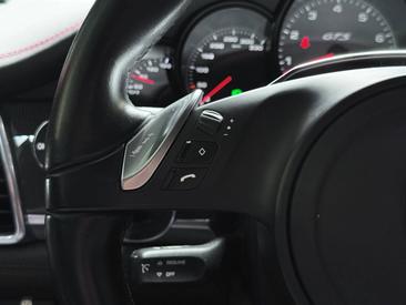 Porsche Panamera I ph2 GTS — photo 20