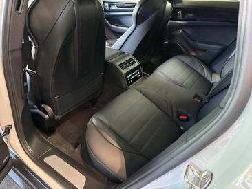 Porsche Panamera III 4 E-Hybrid — photo 23