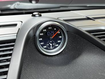 Porsche Panamera I ph2 GTS — photo 25
