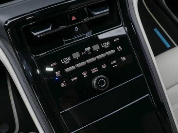 Porsche Panamera III Turbo S E-Hybrid — photo 22