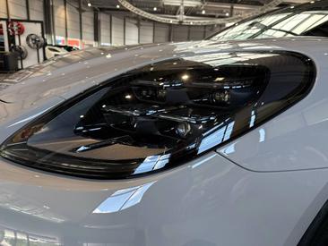 Porsche Panamera III 4 E-Hybrid — photo 28