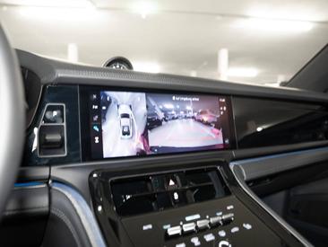Porsche Panamera III 4 E-Hybrid — photo 31