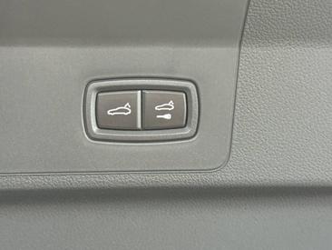 Porsche Panamera III 4 E-Hybrid — photo 30