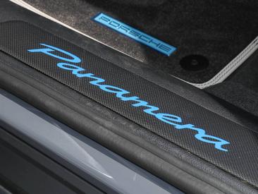 Porsche Panamera III Turbo S E-Hybrid — photo 27