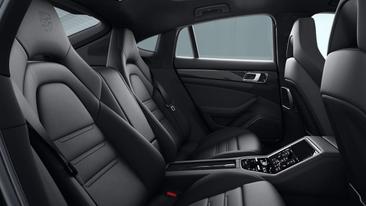 Porsche Panamera II ph2 GTS — photo 7