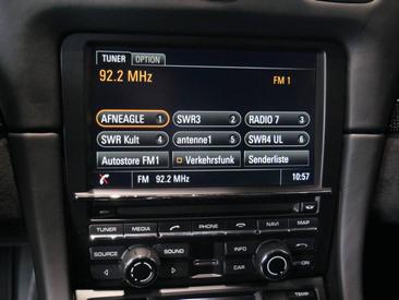 Porsche 981 Cayman Cayman GT4 — photo 18