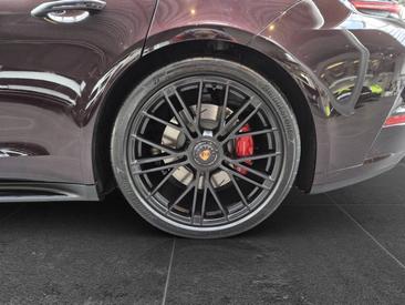 Porsche Panamera III GTS — photo 11