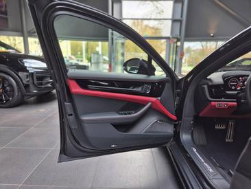 Porsche Panamera III GTS — photo 13