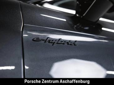 Porsche Panamera III 4 E-Hybrid — photo 7