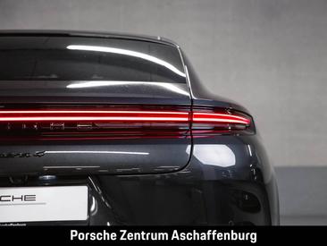 Porsche Panamera III 4 E-Hybrid — photo 9