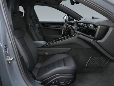 Porsche Panamera III 4S E-Hybrid — photo 22