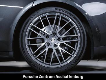 Porsche Panamera III 4 E-Hybrid — photo 12