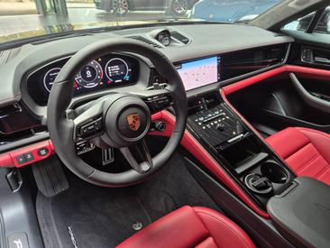 Porsche Panamera III GTS — photo 20
