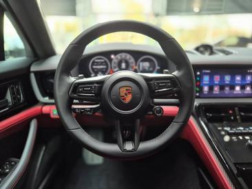 Porsche Panamera III GTS — photo 21