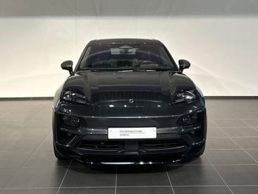 Porsche Macan Electrique Turbo — photo 8