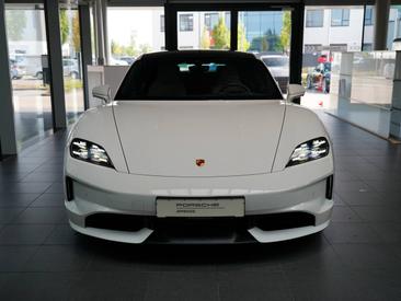 Porsche Taycan ph2 — photo 4