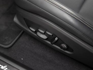 Porsche Macan Electrique Turbo — photo 12