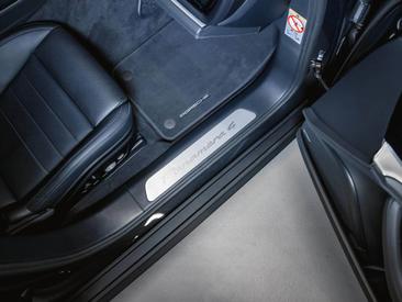 Porsche Panamera III 4 E-Hybrid — photo 27