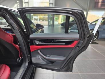 Porsche Panamera III GTS — photo 34