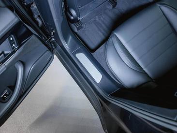 Porsche Panamera III 4 E-Hybrid — photo 28