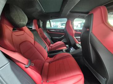 Porsche Panamera III GTS — photo 35